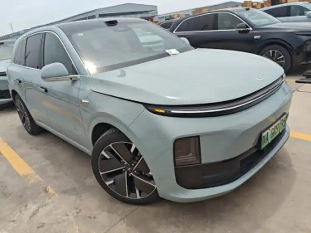 Li Auto L6 2025 Max Intelligent Renewal Edition — миниатюра 2