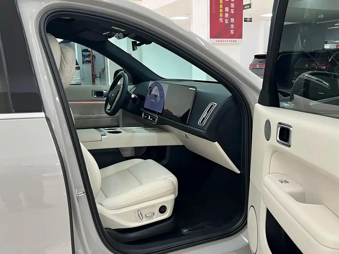 Li Auto L6 2024 Max — миниатюра 10