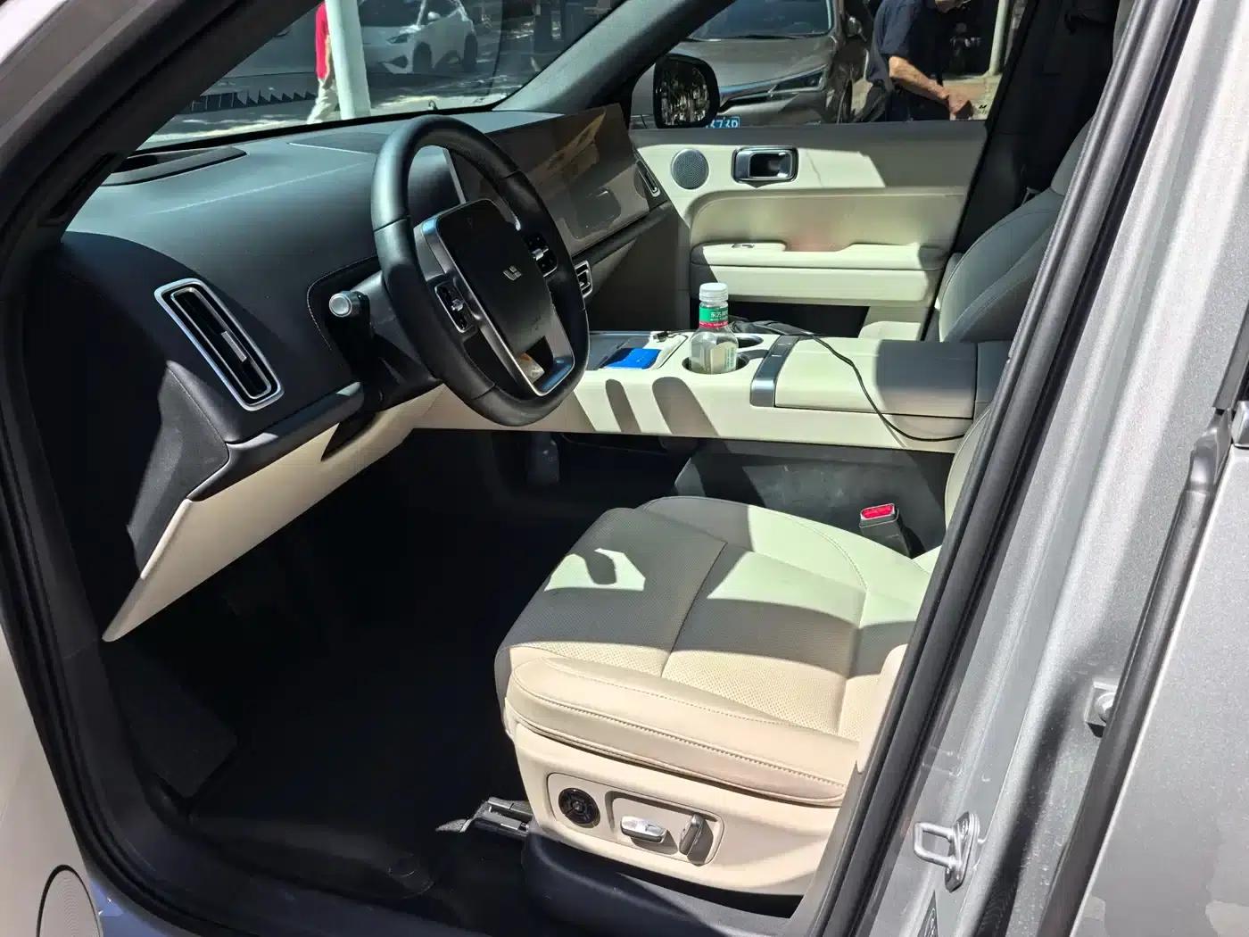 Li Auto L6 2024 Pro — миниатюра 3