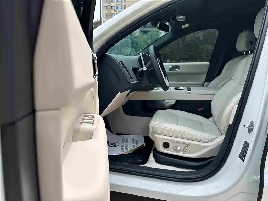 Li Auto L6 2024 Pro — миниатюра 7
