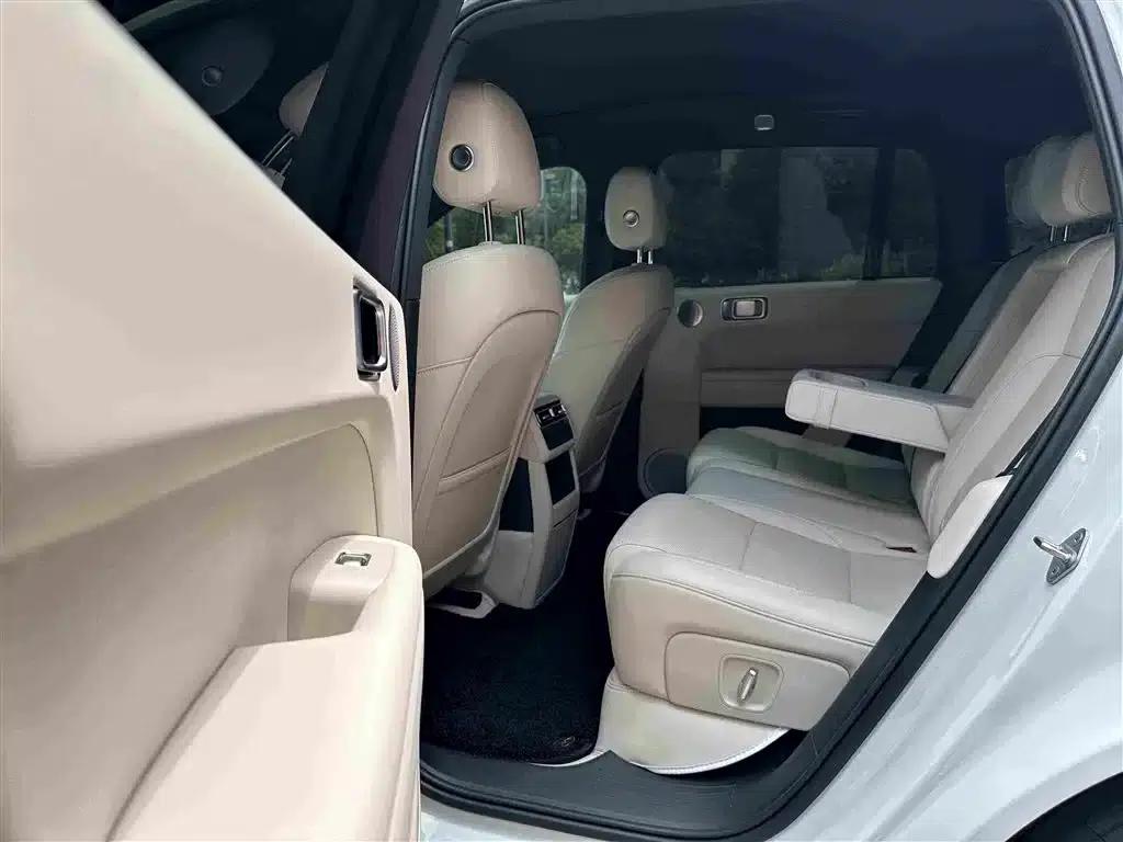 Li Auto L6 2024 Pro — миниатюра 8