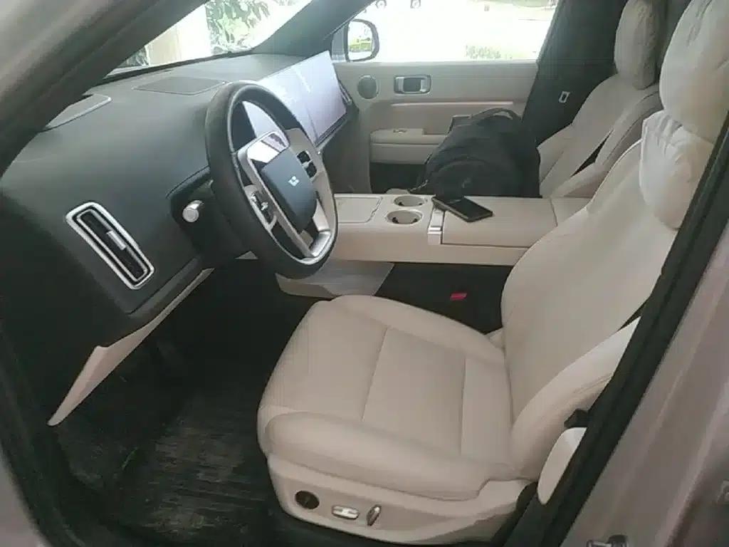 Li Auto L6 2024 Max — миниатюра 15