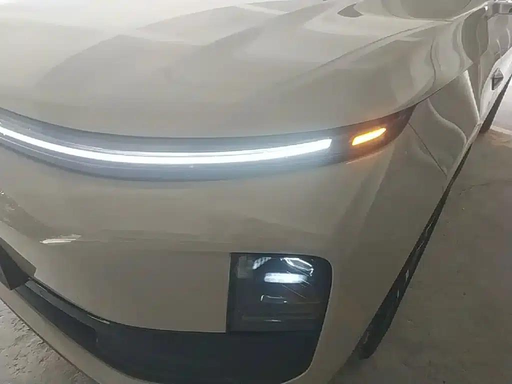 Li Auto L6 2024 Max — миниатюра 24