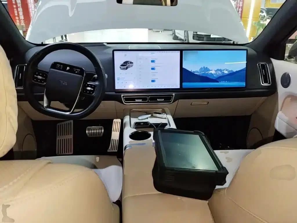 Li Auto L6 2024 Max — миниатюра 10