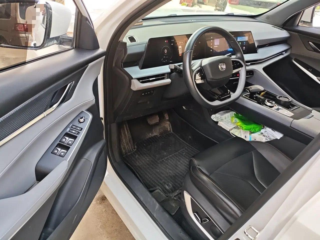 CHANGAN CS75 PLUS 2022 2nd Generation 1.5T Automatic Prestige Version — миниатюра 19