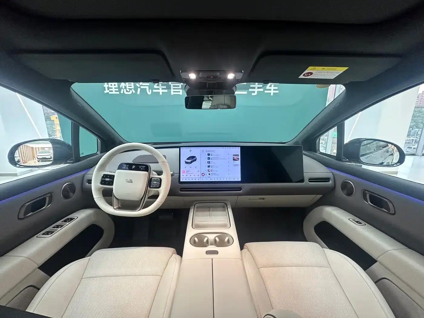 Li Auto i6 2025 AWD Standard Edition — миниатюра 10