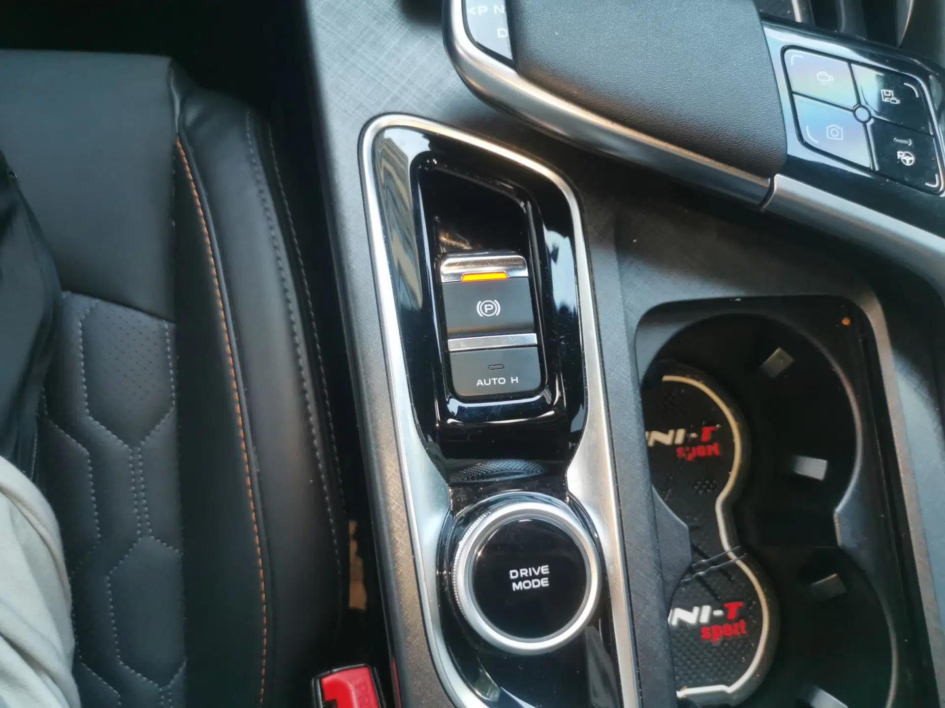 CHANGAN UNI-T 2022 1.5T Flagship Edition — миниатюра 14