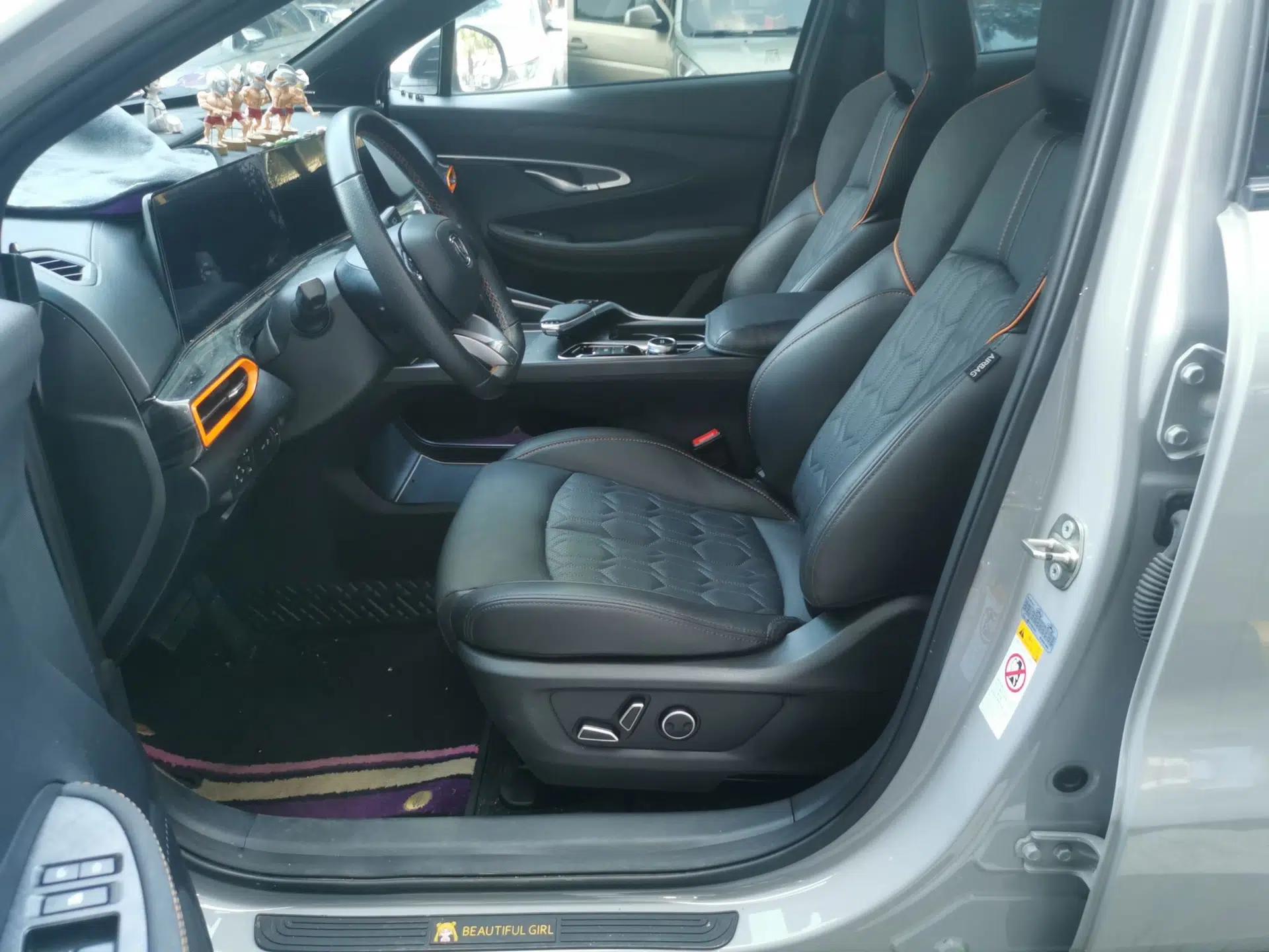 CHANGAN UNI-T 2022 1.5T Flagship Edition — миниатюра 15
