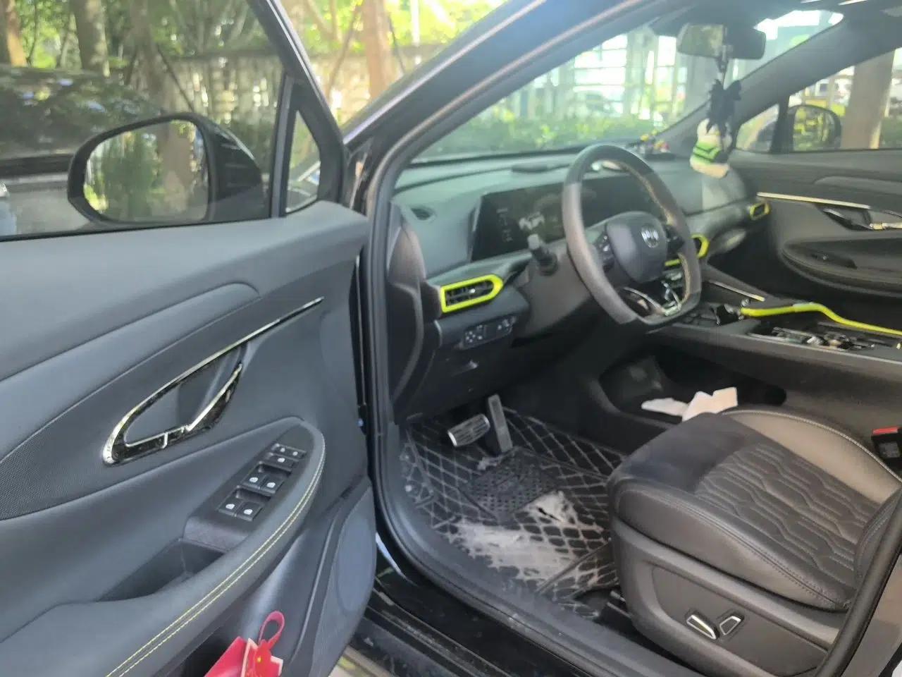 CHANGAN UNI-T 2022 1.5T Sport Edition Premium Version — миниатюра 16