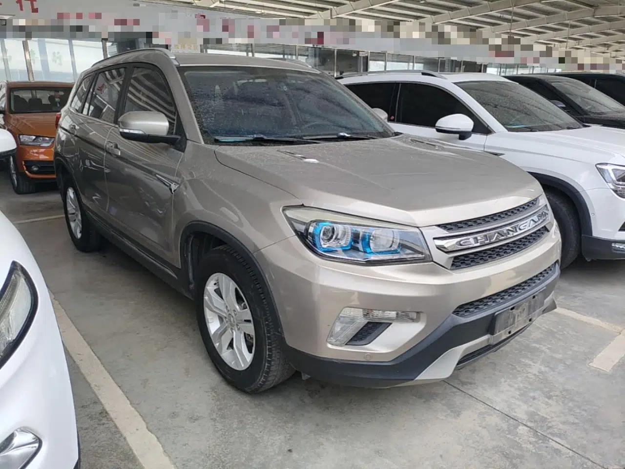 CHANGAN CS75 2016 2.0L Manual Luxury Version China IV Standard — миниатюра 3