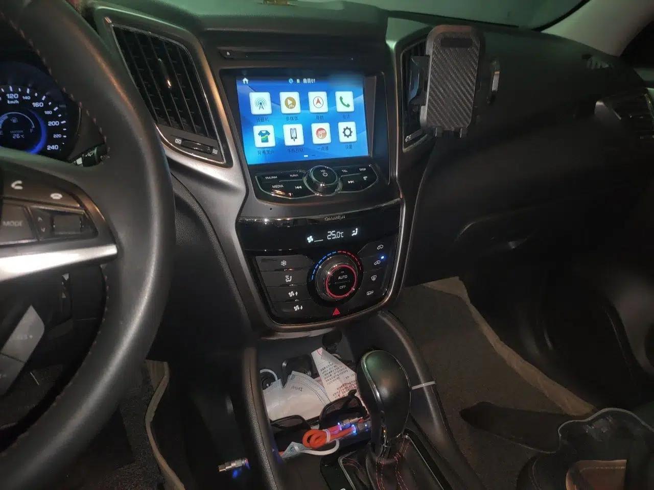 CHANGAN CS75 2016 1.8T Automatic Elite Model China V Standard — миниатюра 14