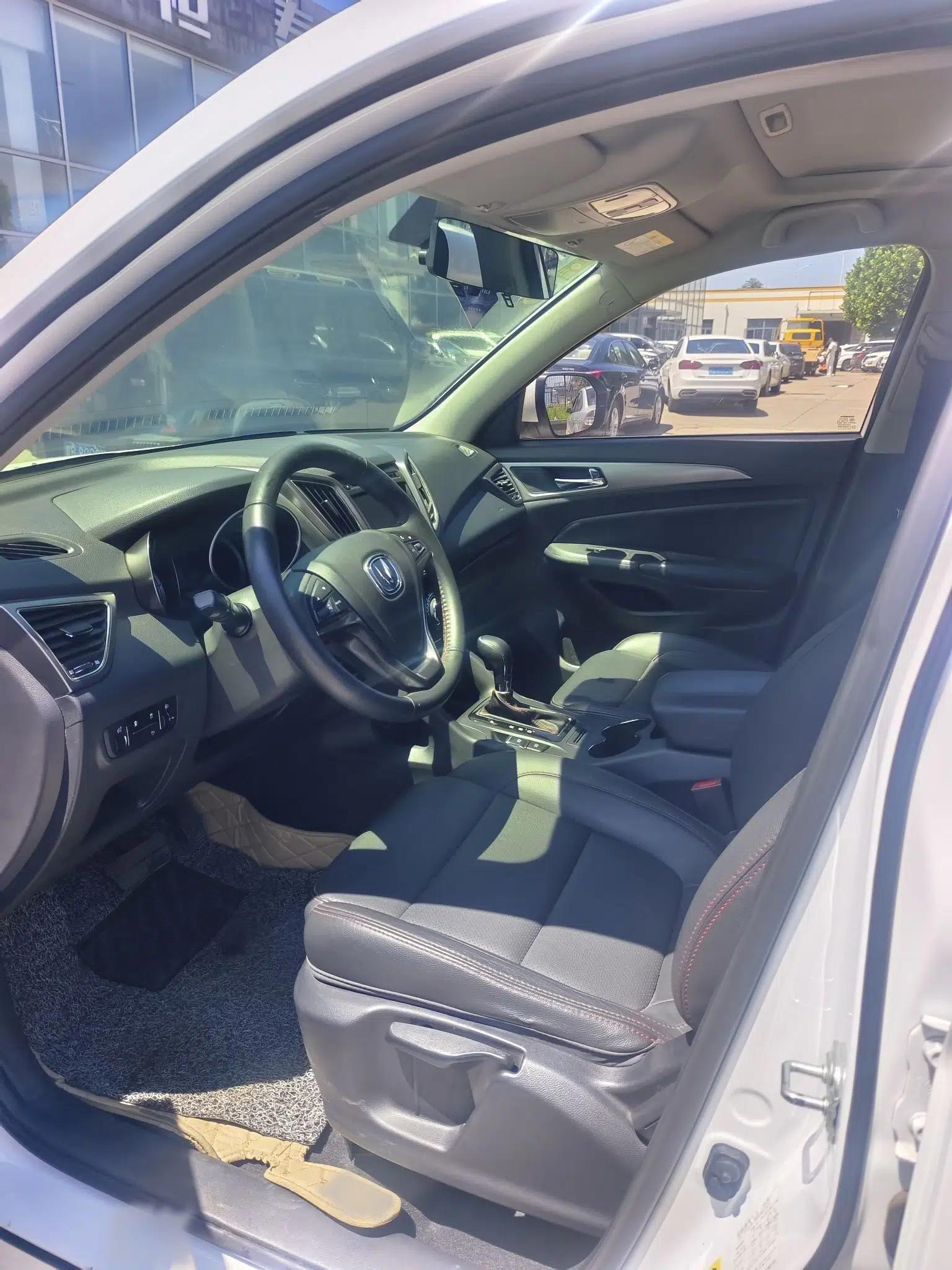 CHANGAN CS75 2016 1.8T Automatic Elite Model China V Standard — миниатюра 5