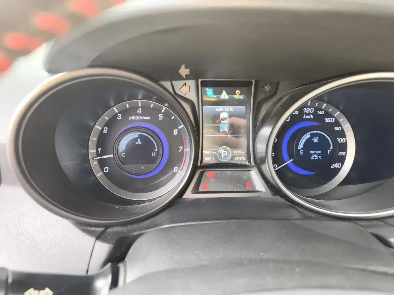 CHANGAN CS75 2016 1.8T Automatic Elite Model China V Standard — миниатюра 10