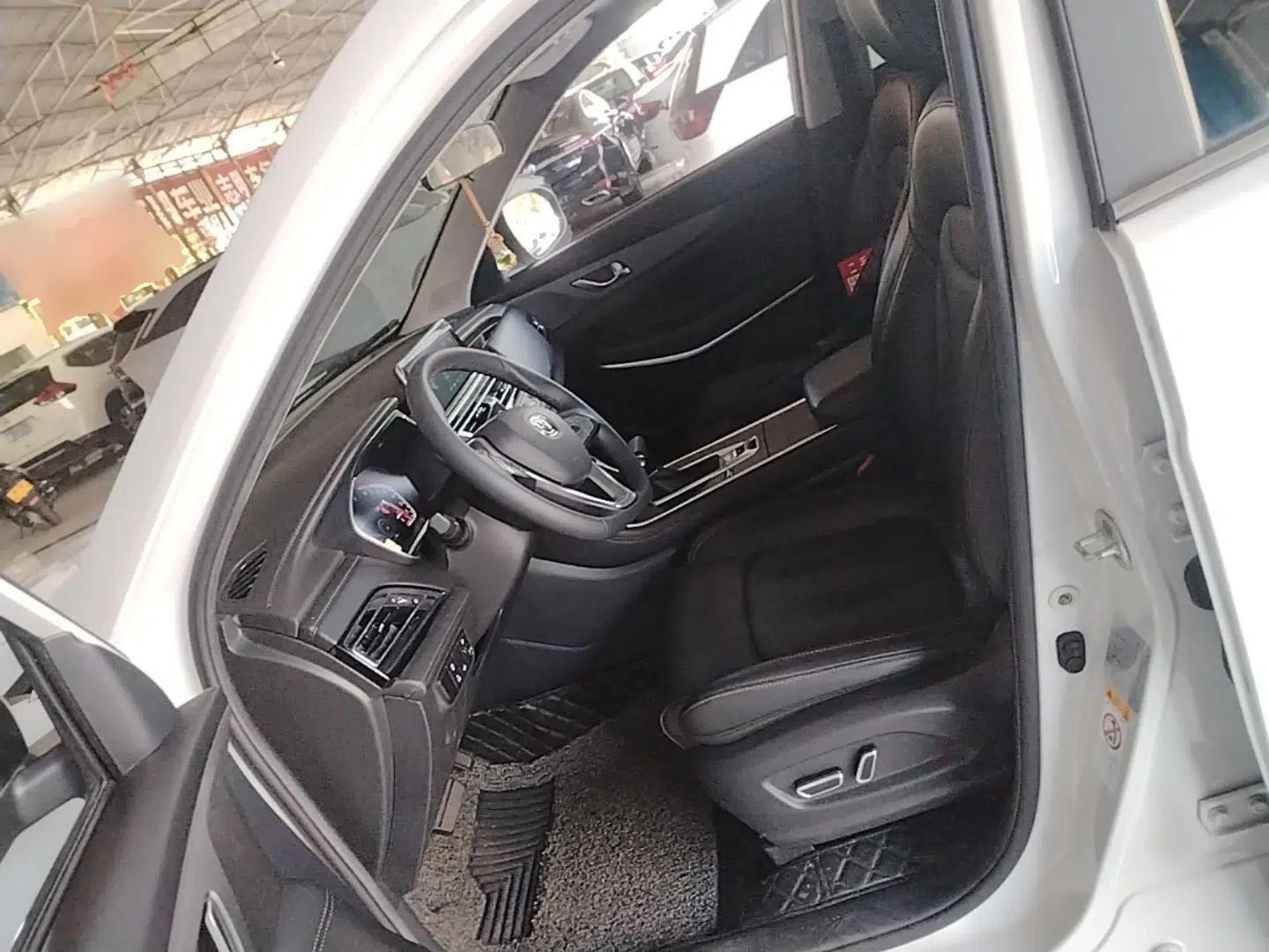 CHANGAN CS75 2022 Blue Whale Edition 1.5T DCT Prestige Model — миниатюра 25