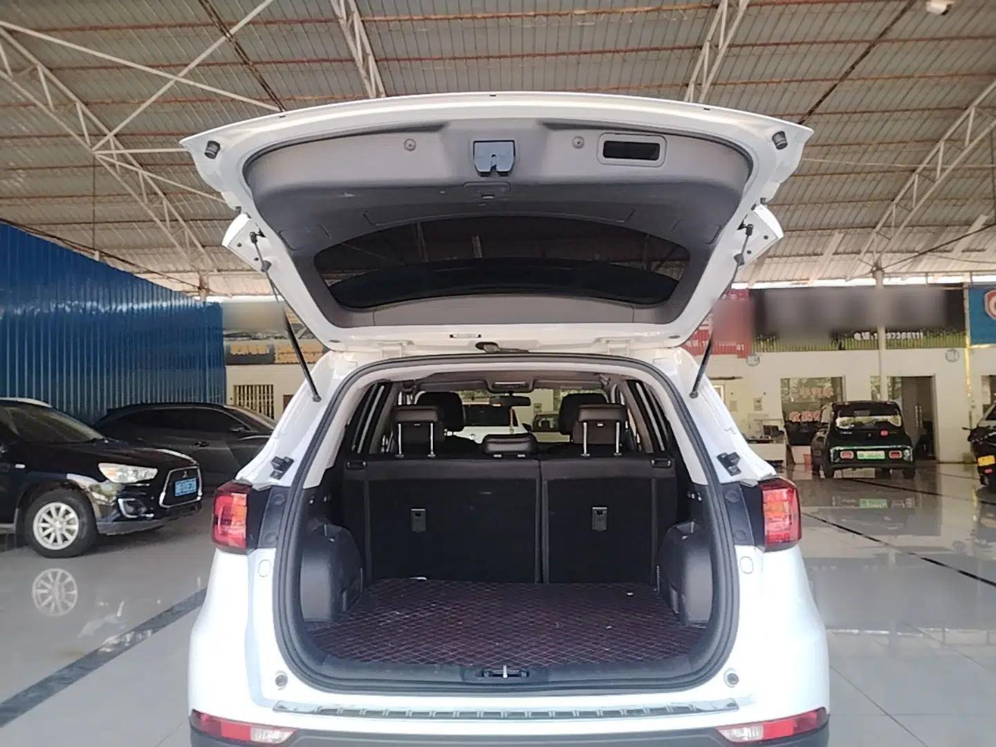 CHANGAN CS75 2022 Blue Whale Edition 1.5T DCT Prestige Model — миниатюра 30