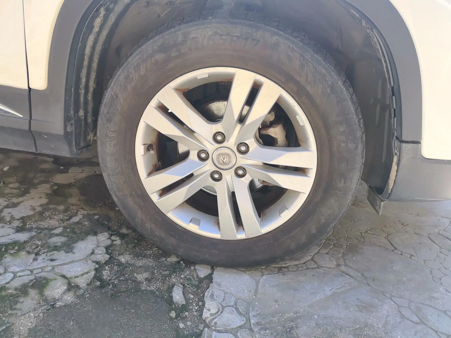 CHANGAN CS75 2014 2.0L Manual Leading Version China IV Standard — миниатюра 8