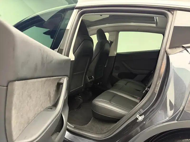 Model Y 2024 Rear-Wheel Drive — миниатюра 18