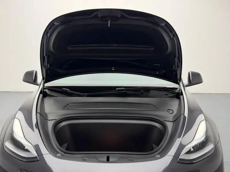 Model Y 2024 Rear-Wheel Drive — миниатюра 10