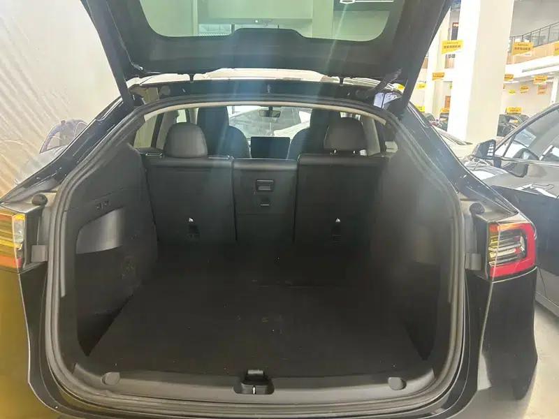 Model Y 2022 Rear-Wheel Drive — миниатюра 15