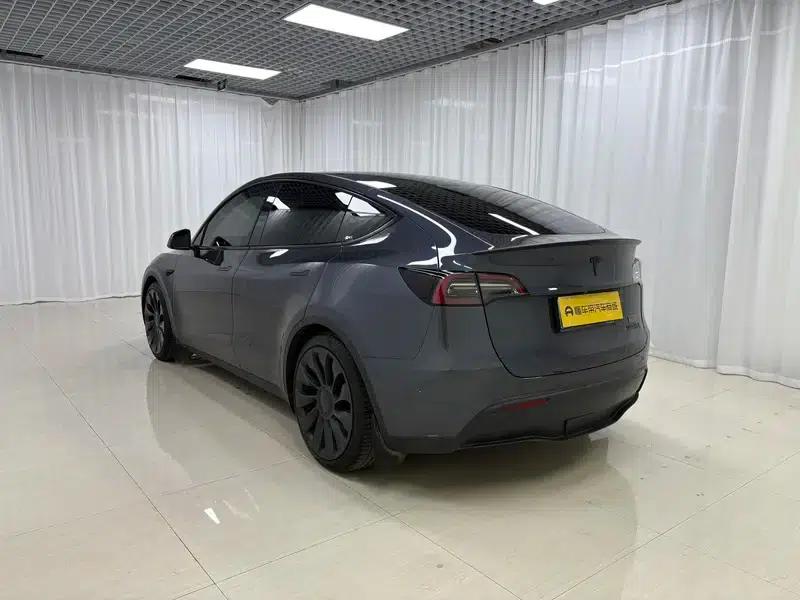 Model Y 2022 Performance All-Wheel Drive — миниатюра 5