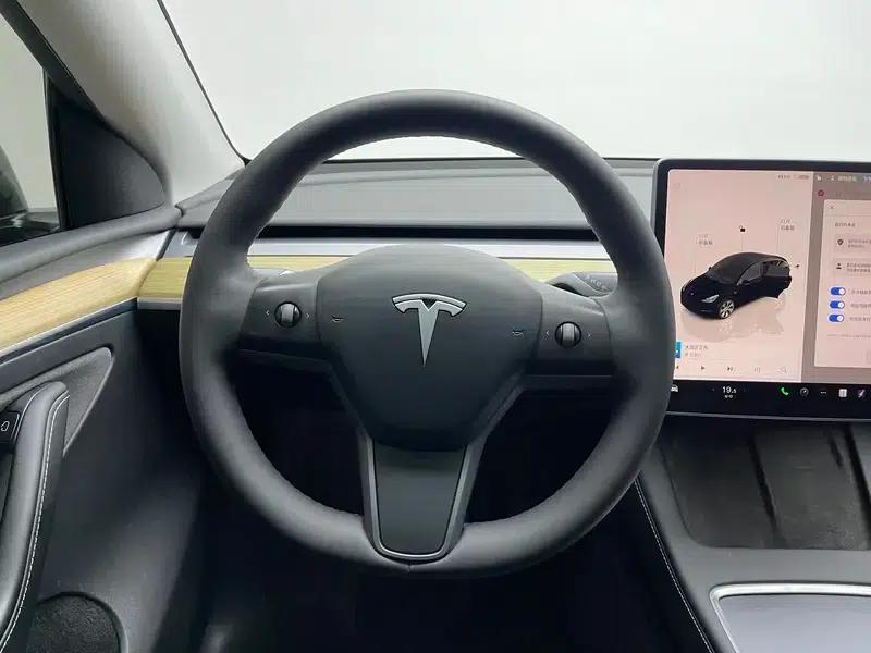 Model Y 2022 Facelift Rear-Wheel Drive Version — миниатюра 16
