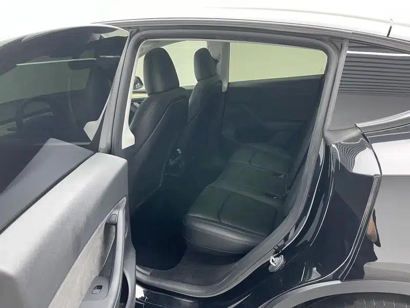 Model Y 2022 Facelift Rear-Wheel Drive Version — миниатюра 18
