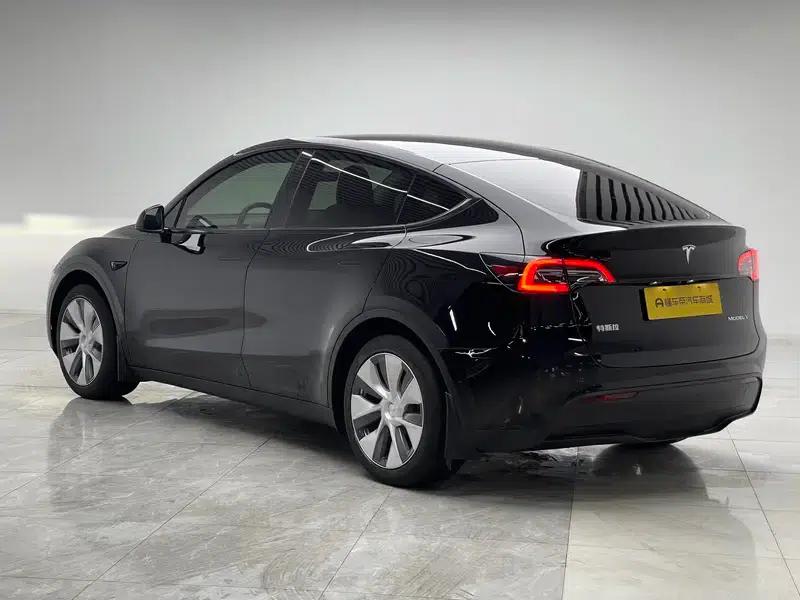 Model Y 2022 Facelift Rear-Wheel Drive Version — миниатюра 5