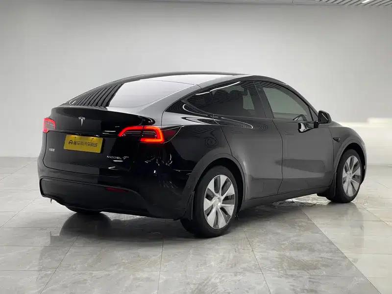 Model Y 2022 Facelift Rear-Wheel Drive Version — миниатюра 7