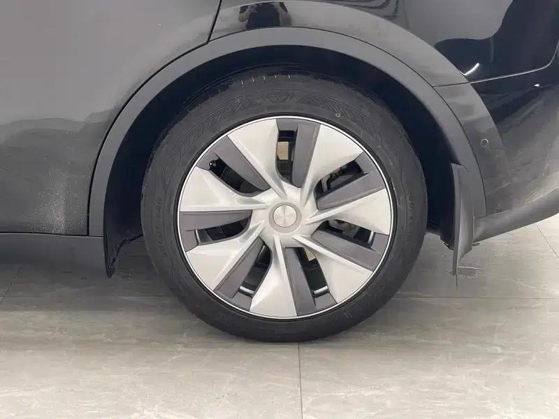 Model Y 2022 Facelift Rear-Wheel Drive Version — миниатюра 9