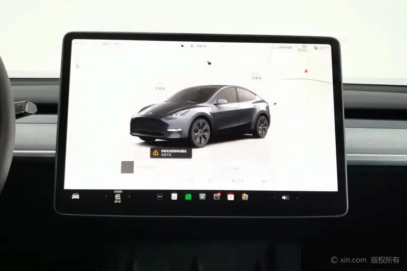 Model Y 2024 Rear-Wheel Drive — миниатюра 11
