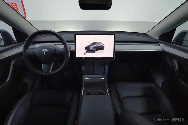 Model Y 2024 Rear-Wheel Drive — миниатюра 14