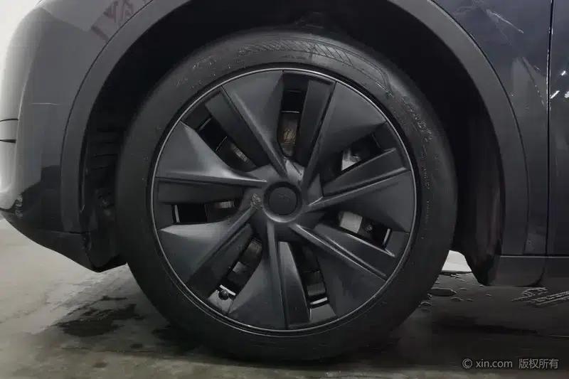 Model Y 2024 Rear-Wheel Drive — миниатюра 7