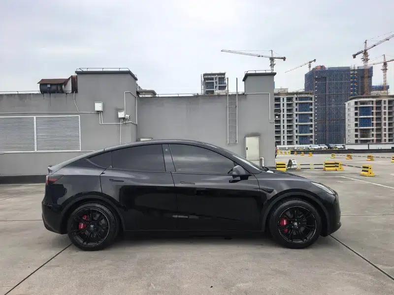 Model Y 2022 Facelift Rear-Wheel Drive Version — миниатюра 3