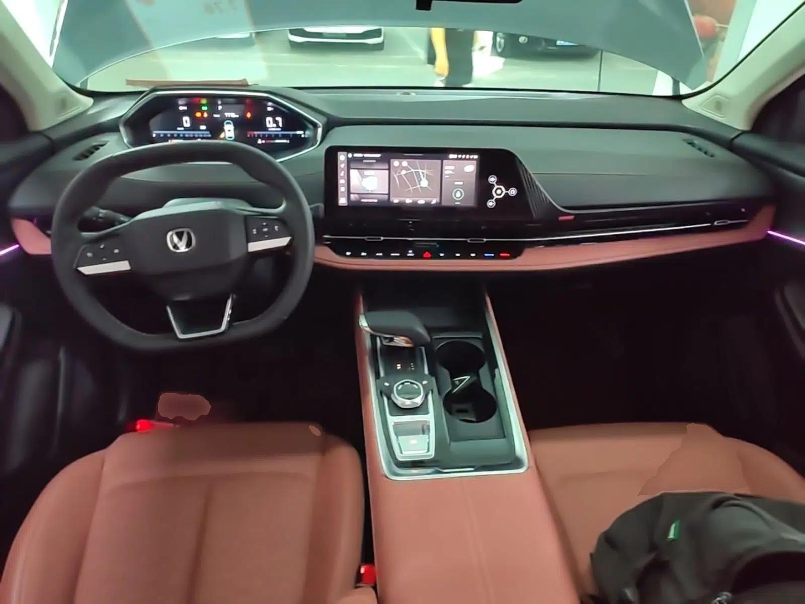 CHANGAN CS55PLUS 2024 3rd Generation 1.5T DCT Excellence Model — миниатюра 12