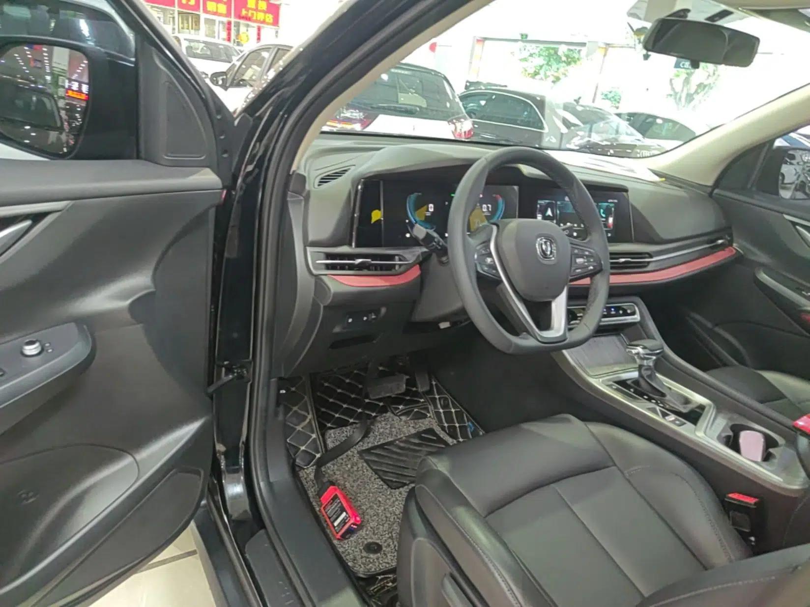 CHANGAN CS55PLUS 2020 1.5T Automatic Colorful Model — миниатюра 18