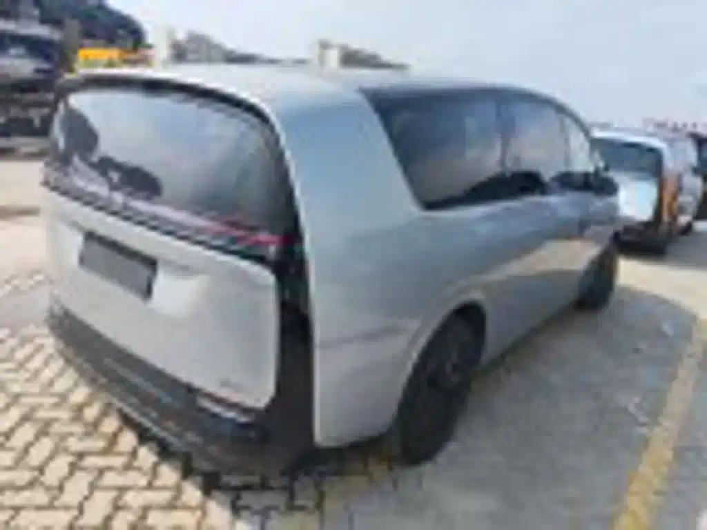 Li Auto MEGA 2024 Ultra — миниатюра 3