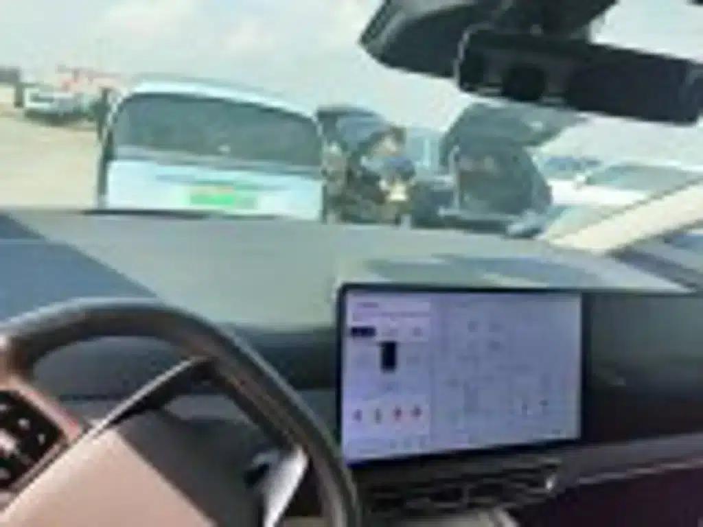 Li Auto MEGA 2024 Ultra — миниатюра 6