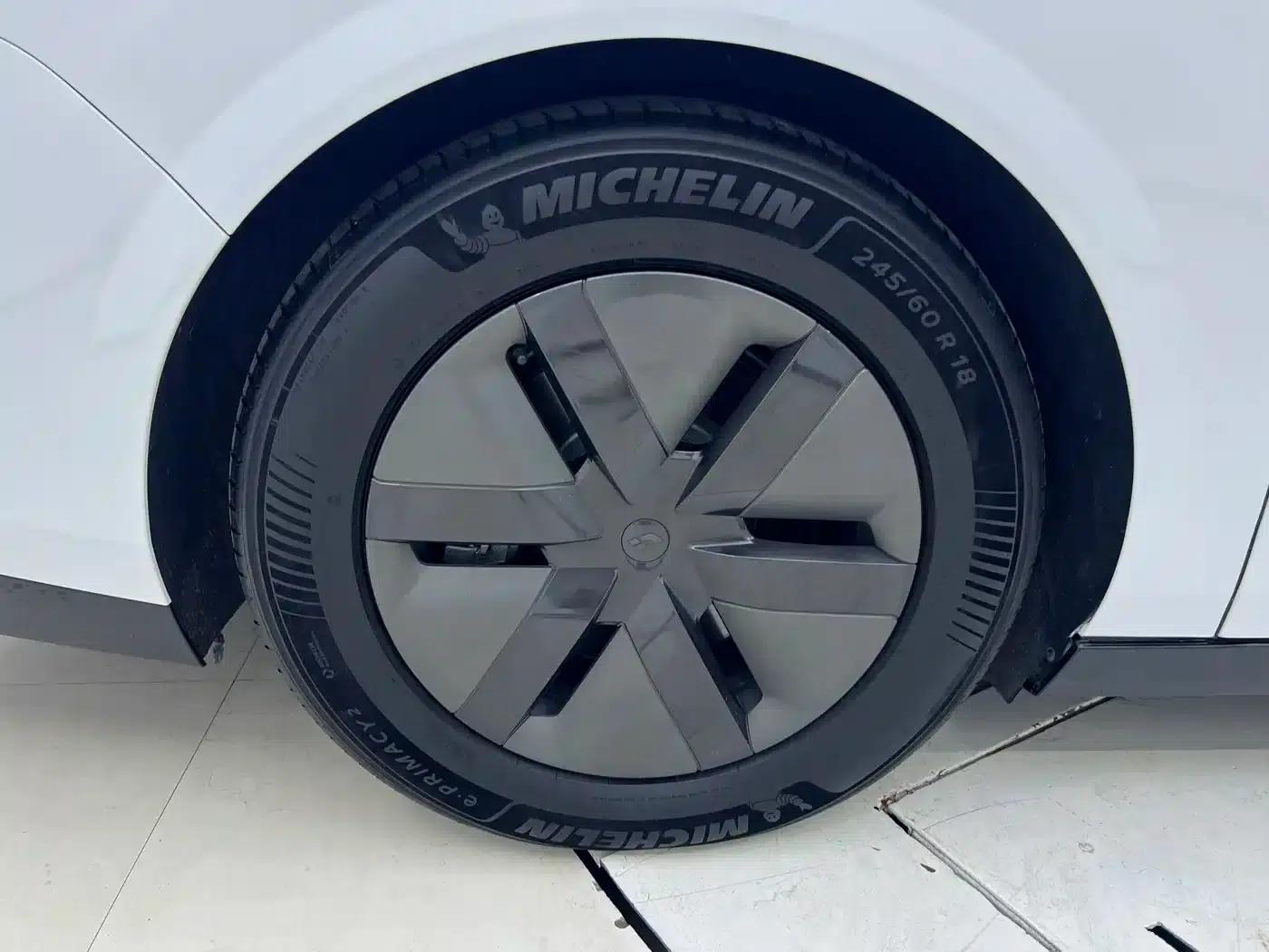 Li Auto MEGA 2025 Home Edition — миниатюра 16
