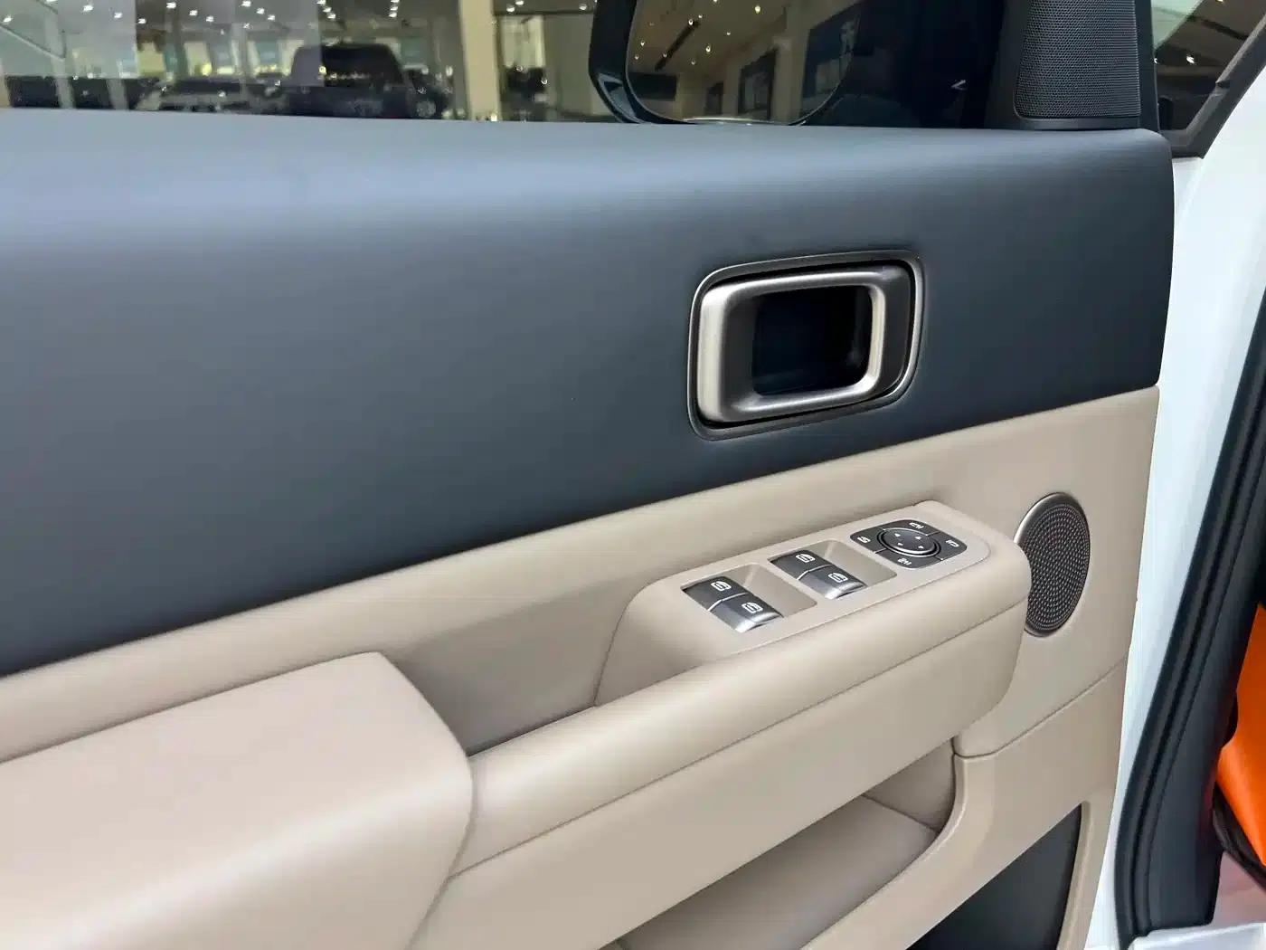 Li Auto MEGA 2025 Home Edition — миниатюра 21
