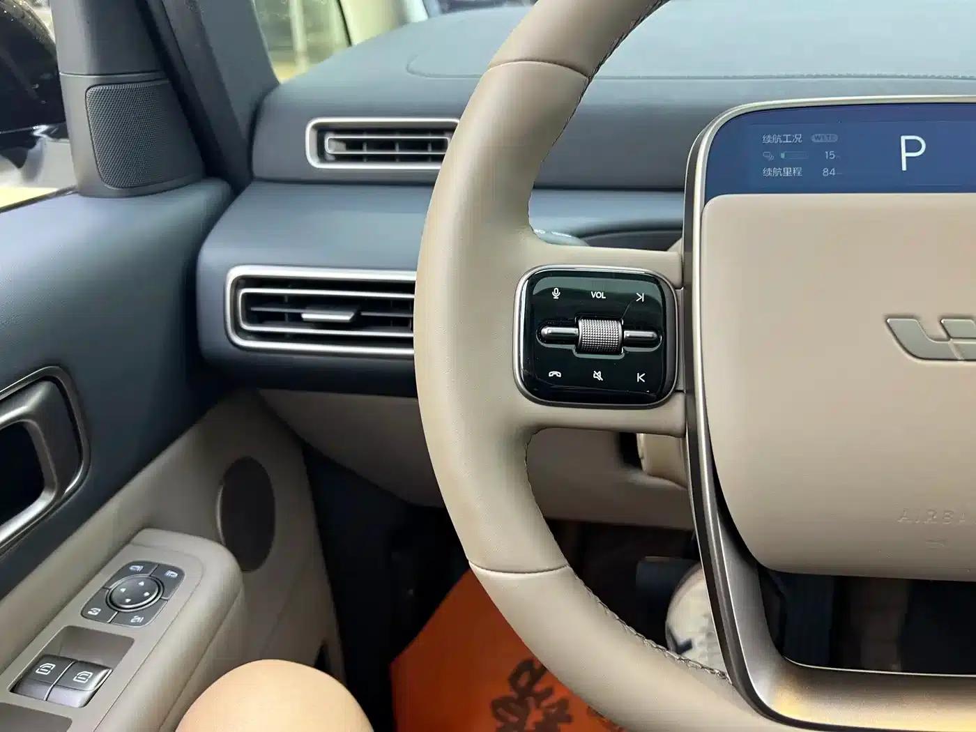 Li Auto MEGA 2025 Home Edition — миниатюра 23