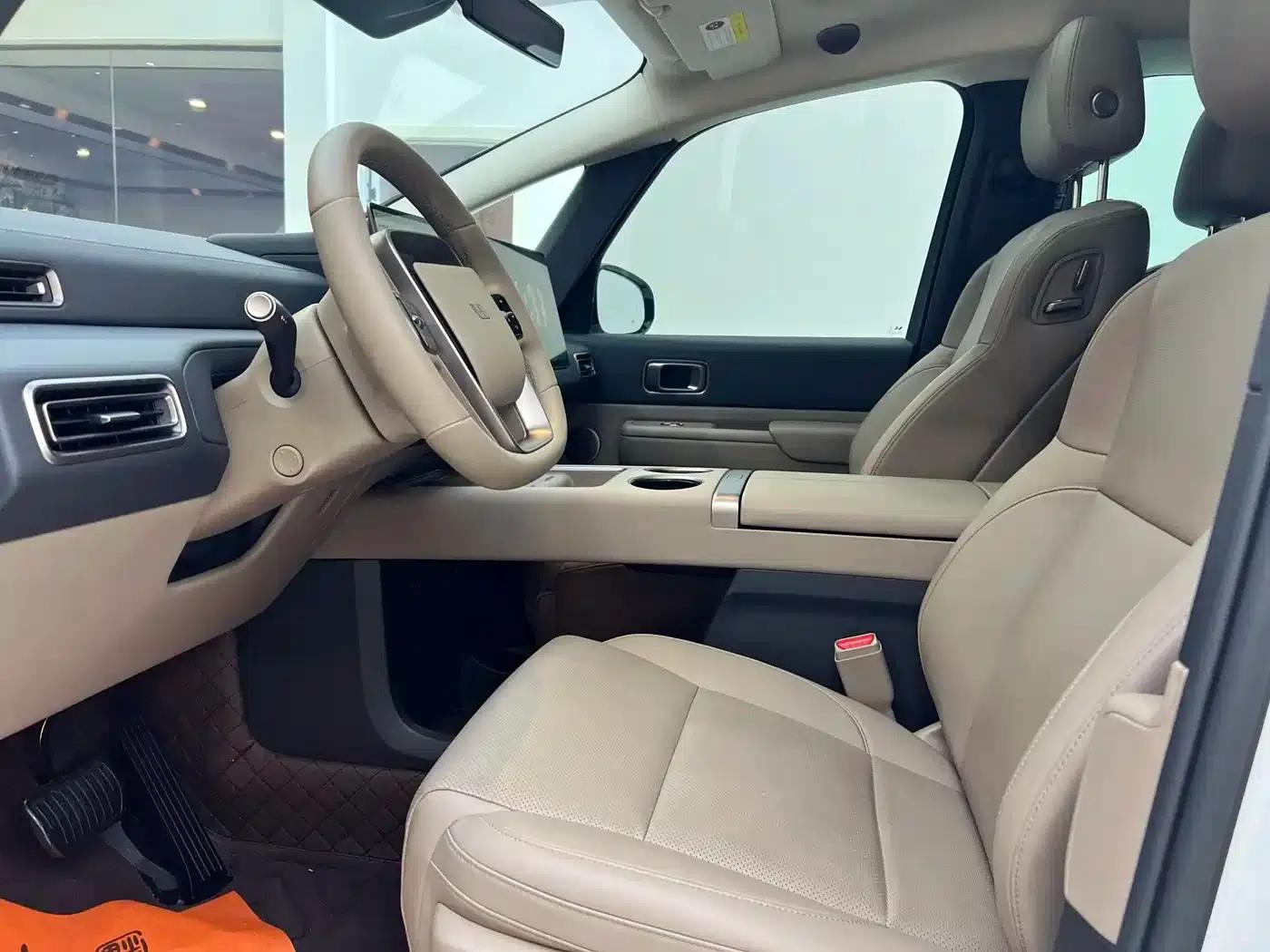 Li Auto MEGA 2025 Home Edition — миниатюра 24