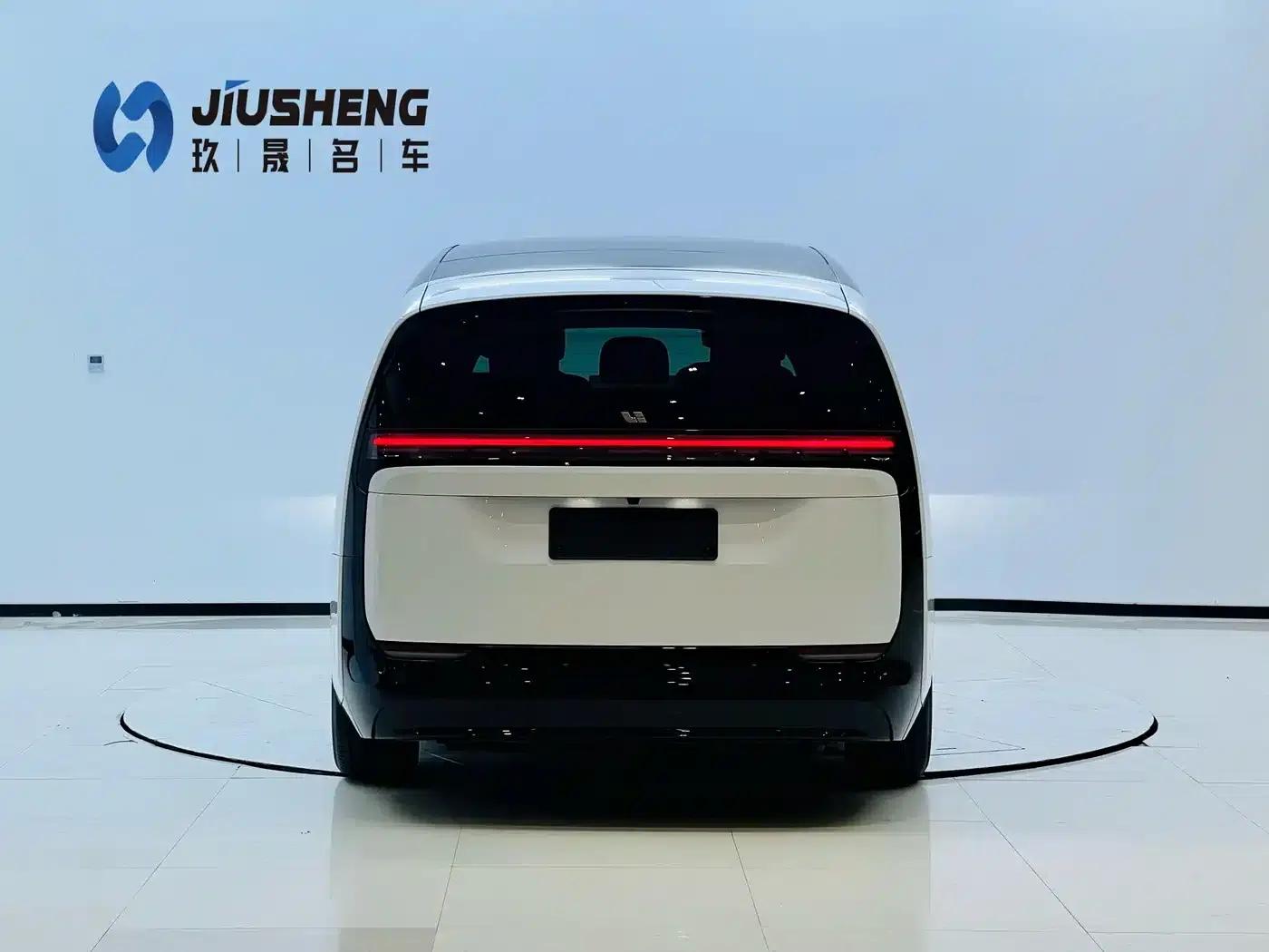 Li Auto MEGA 2025 Home Edition — миниатюра 5