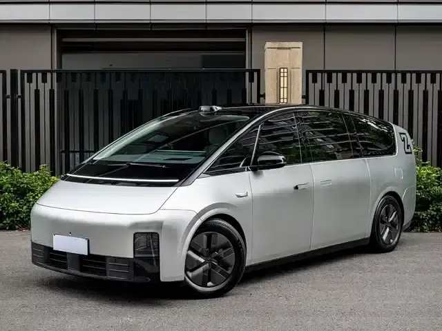 Li Auto MEGA 2024 Ultra