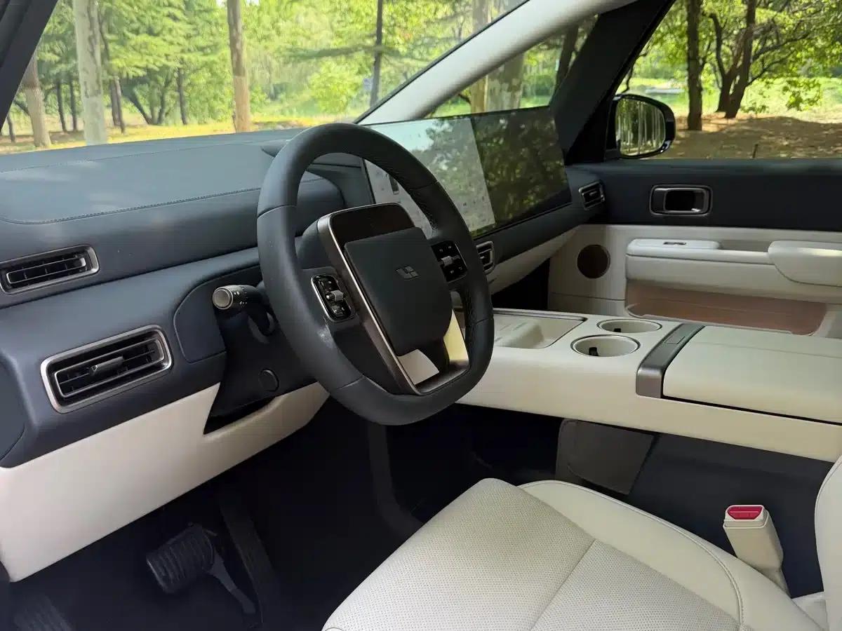 Li Auto MEGA 2025 Home Edition — миниатюра 6