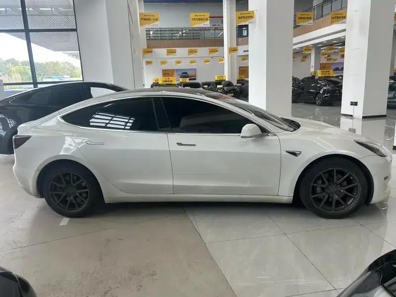 Model 3 2020 Facelift Long Range Rear-Wheel Drive — миниатюра 7