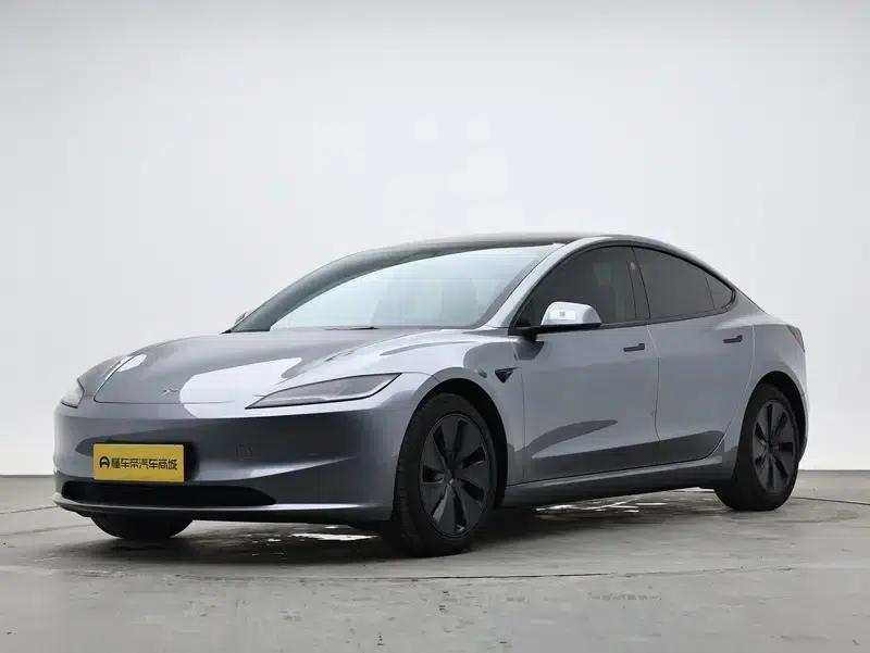 Model 3 2023 Long Range All-Wheel Drive — миниатюра 1