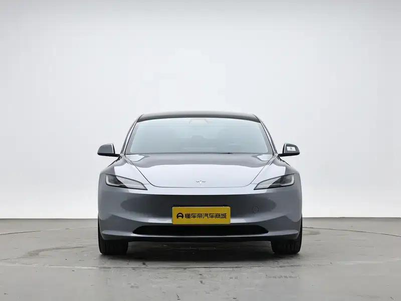 Model 3 2023 Long Range All-Wheel Drive — миниатюра 2
