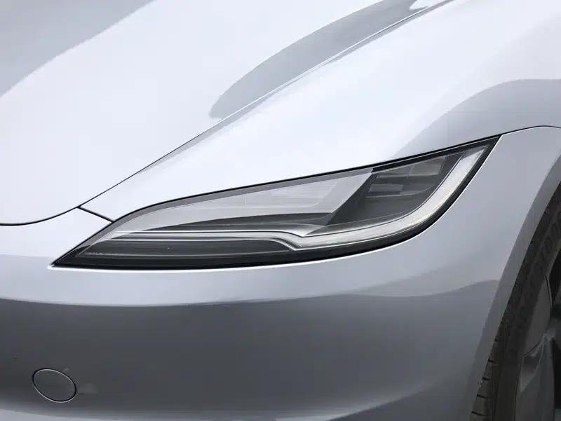 Model 3 2023 Long Range All-Wheel Drive — миниатюра 12