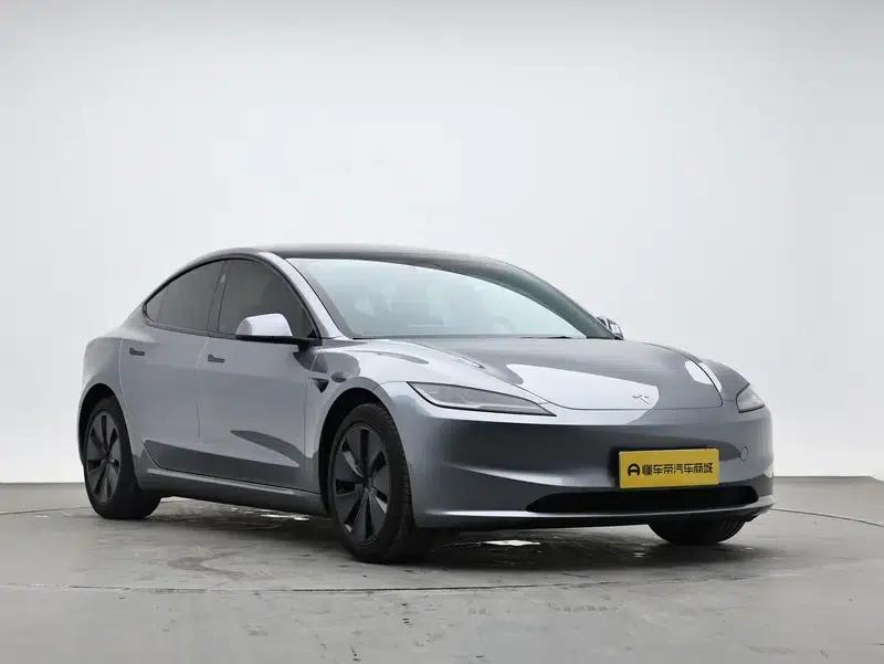 Model 3 2023 Long Range All-Wheel Drive — миниатюра 3