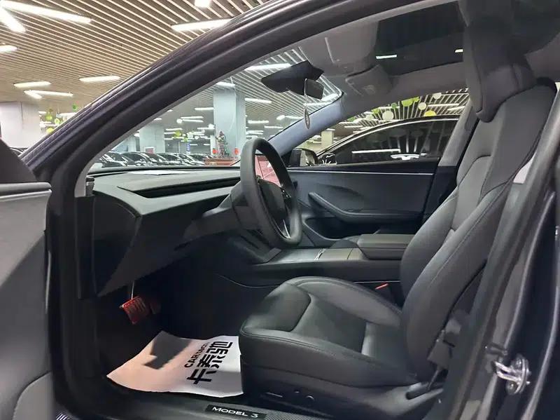 Model 3 2023 Rear-Wheel Drive — миниатюра 7